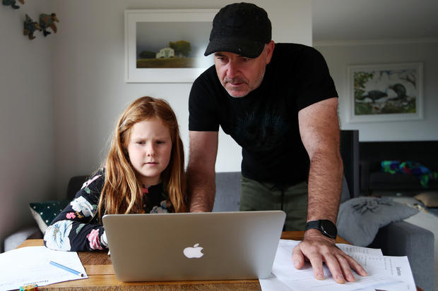 online remote learning school class New Zealand Students Return To School Online As Term Two Begins In Lockdown 