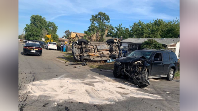 MODESTO-sTOP-SIGN-CRASH.png 