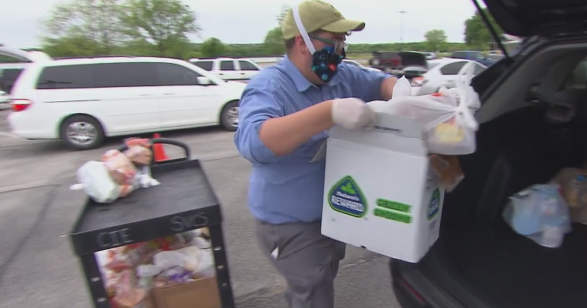 Tarrant Area Food Bank, Fort Worth ISD Hosting Food Box Distribution