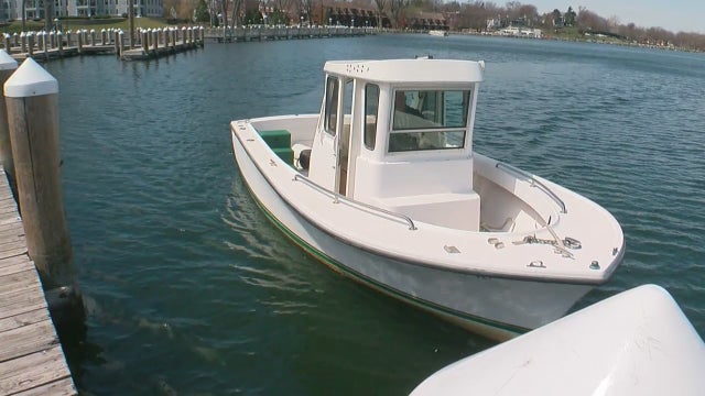 boat.jpg 