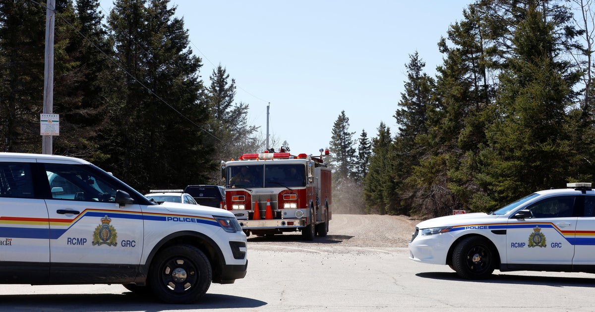 At least 10 killed in Nova Scotia shooting rampage, police say - CBS News