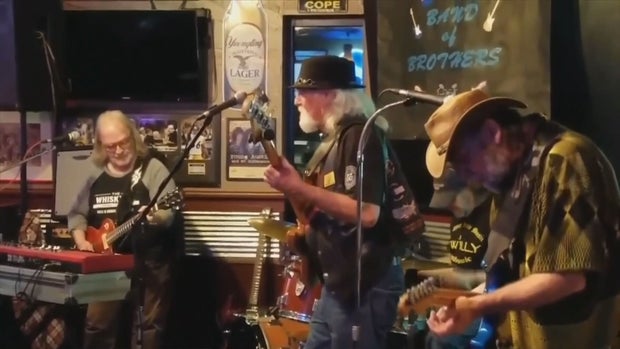 HELPING GIG WORKERS 6PKG.transfer_frame_158 