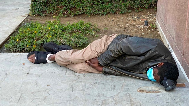 homeless-2.jpg 