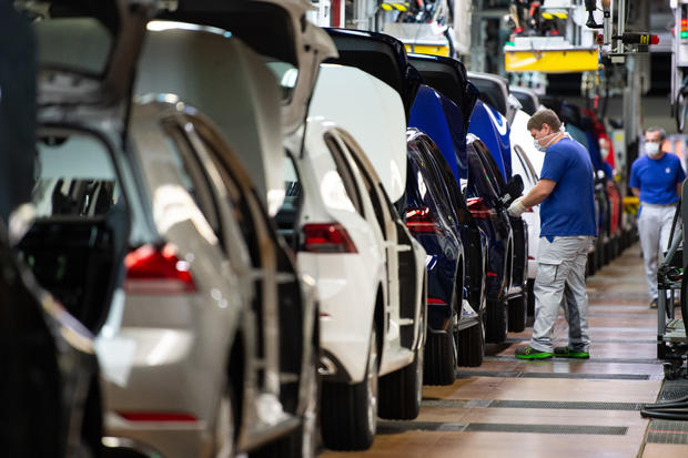 Volkswagen Resumes Automobile Production At Wolfsburg Plant During The Coronavirus Crisis 