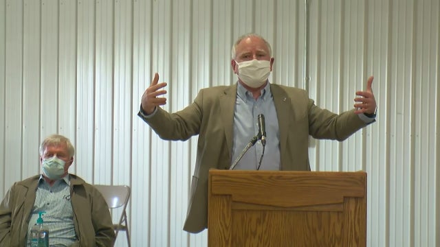 gov.-walz.jpg 