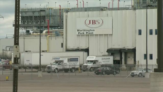 JBS-Pork-Plant-In-Worthington.jpg 