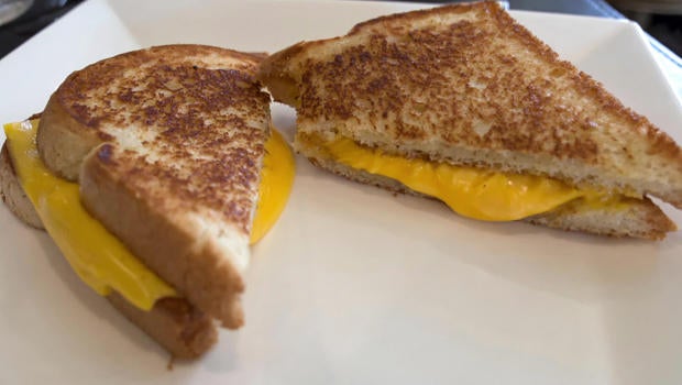grilled-cheese-sandwich-620.jpg