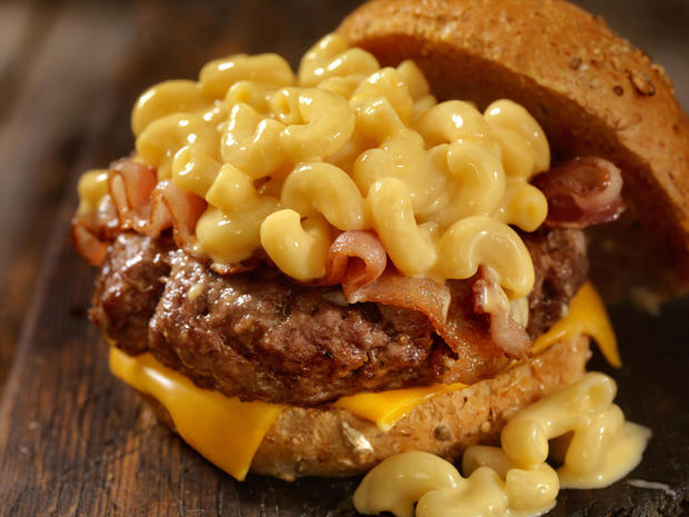 Virginia — Macaroni cheeseburgers 