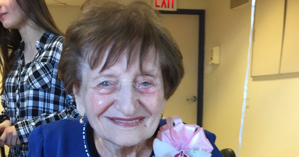 104-year-old woman beats coronavirus: 