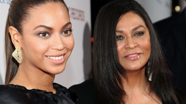 Premiere Of TriStar Pictures' "Cadillac Records" - Arrivals 