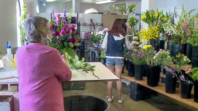 Napa-flower-shop-reopens.jpg 