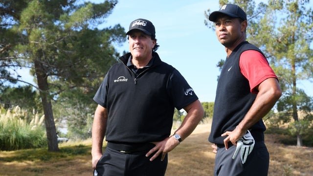 phil-mickelson-tiger-woods-1-4.jpg 