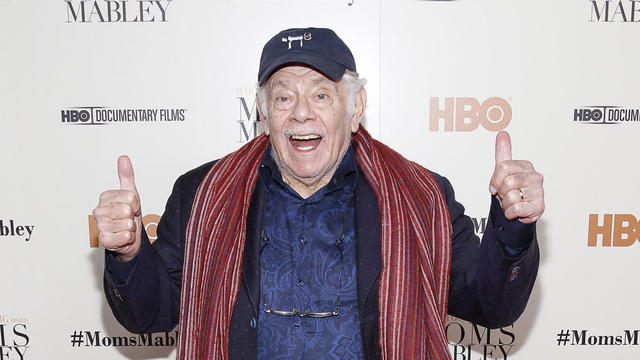 Jerry-Stiller-1.jpg 