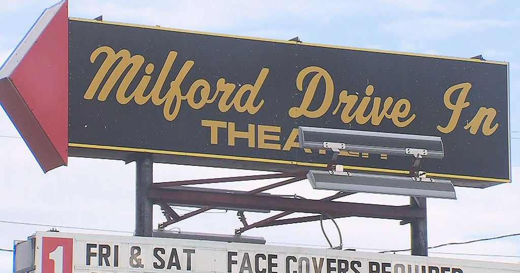 Sign Of Hope DriveIn Theater Opens In Milford, NH CBS Boston