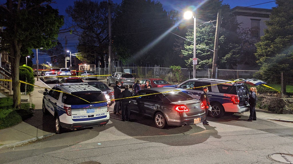 Man Killed In Dorchester Shooting - CBS Boston