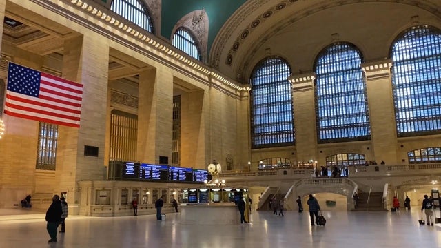 emptygrandcentral0.jpg 