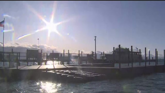 tahoe-dock.jpg 