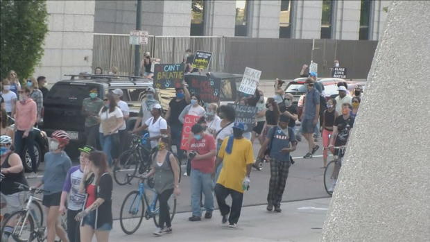 police-accountability-rally-blocking-traffic-McClure_frame_19151-1.jpeg 