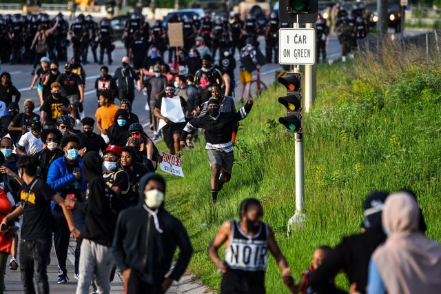 US-POLICE-POLITICS-DEMONSTRATION-UNREST-RACE-MINORITIES