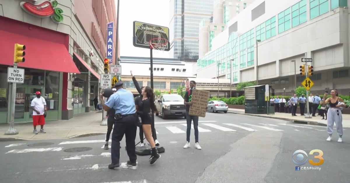 Philadelphians Bring Basketball Hoop To Protest To 'Break Some Tension ...