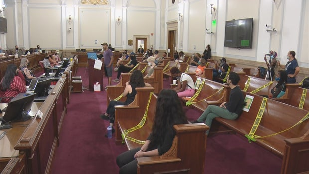 ARRESTS LAST NIGHT 5VO.transfer_frame_622