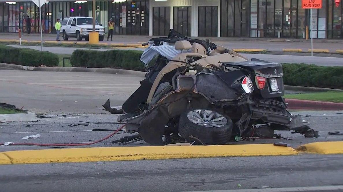Dallas Teen Killed When Hummer Crash Rips BMW In Half - CBS Texas