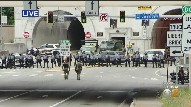 policetunnels.jpg 