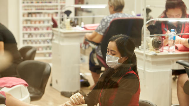 Nail-salon.jpg 