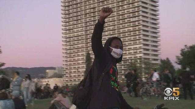 oakland-protest-4.jpg 