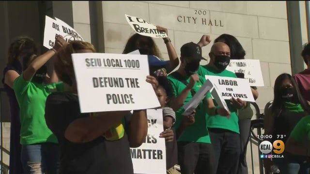 SEIU-DEFUND-POLICE-PROTEST.jpg 