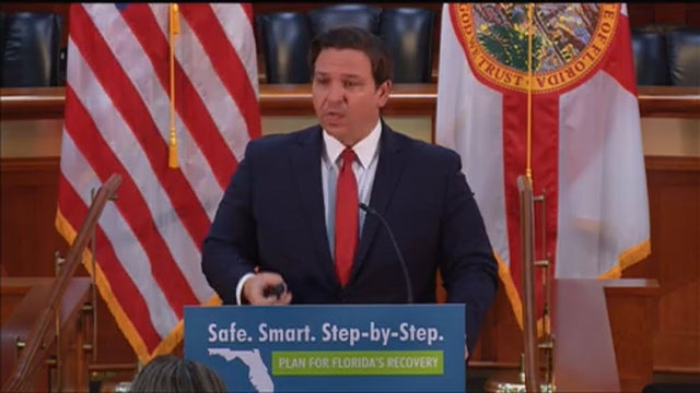 desantis-1.jpg 