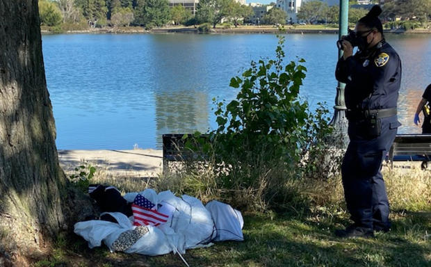 Oakland Police investigate effigy found by Lake Merritt 