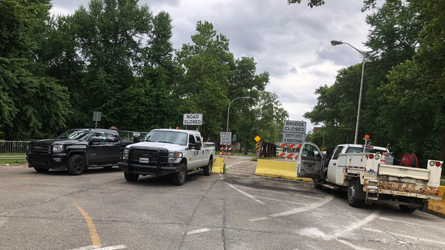 West-Ohio-Street-Bridge.png 