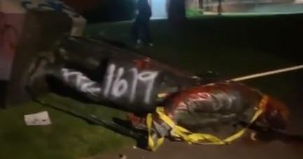 Washington statue toppled by protesters in Portland, Oregon