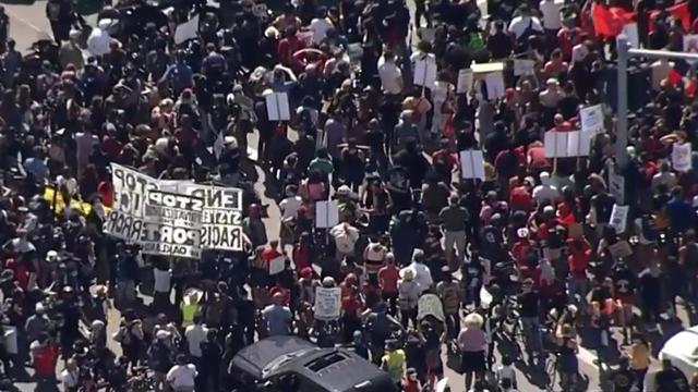 port-of-oakland-protesters-kpix.jpg 