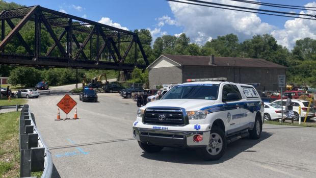 south fayette train tracks pedestrian accident 