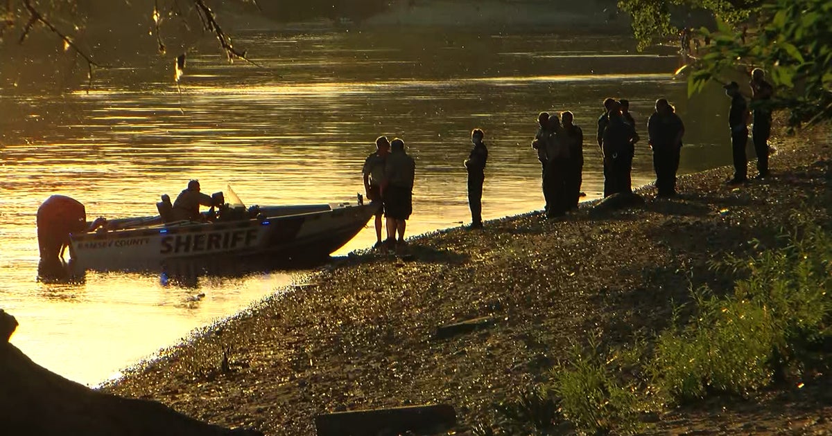 Body Found In Mississippi River In Minneapolis - CBS Minnesota