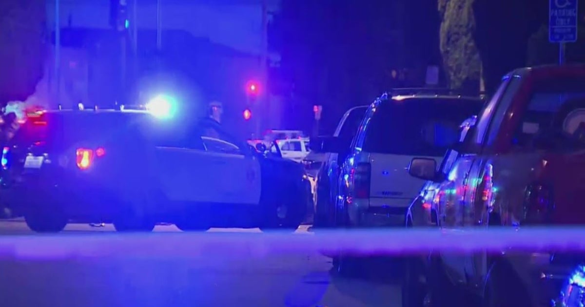 Man Shot, Killed In East LA - CBS Los Angeles