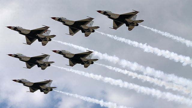 air-force-thunderbirds.jpg 