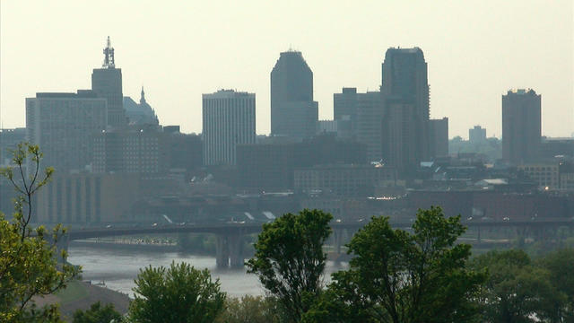 Hazy-St-Paul-Skyline.jpg 