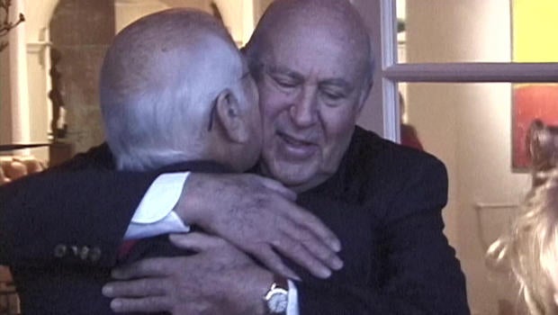 The essence of comedy giant Carl Reiner - CBS News