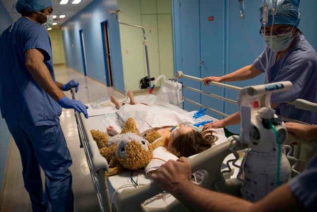 FRANCE-HEALTH-SURGERY 