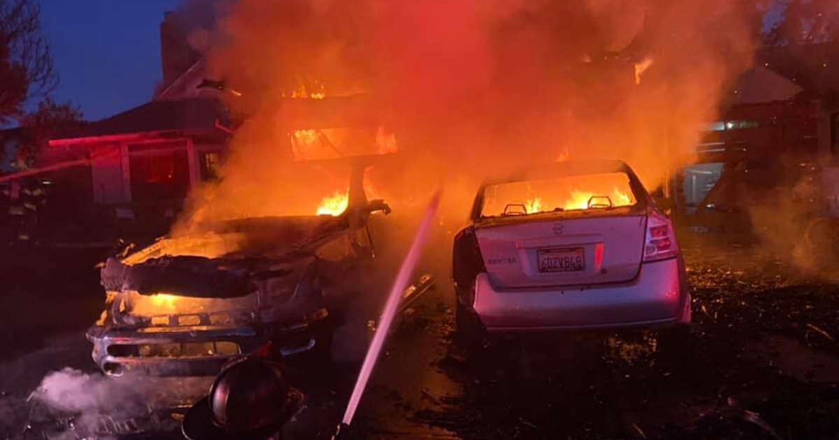 1 Home, Multiple Vehicles Burned In Vacaville House Fire CBS Sacramento