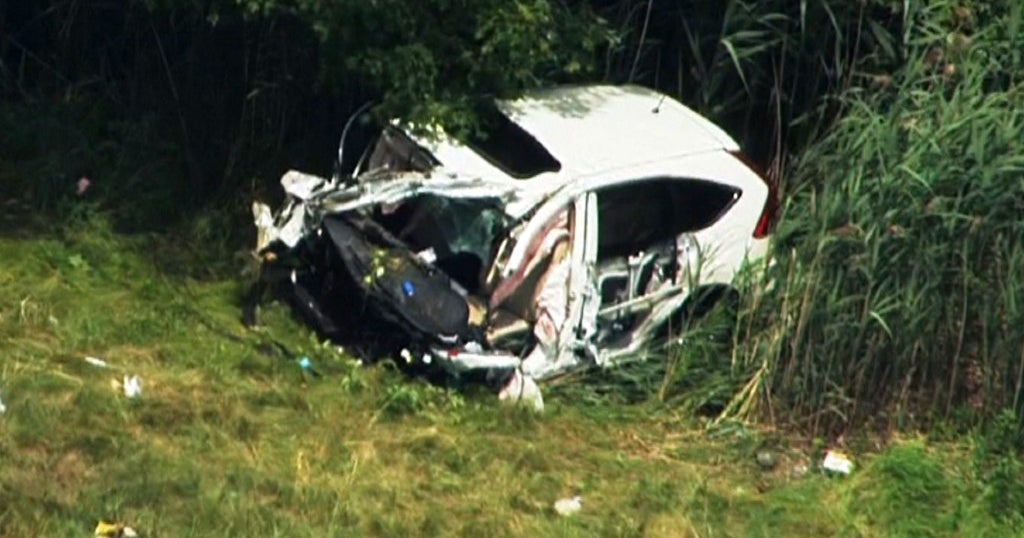 Rollover Crash On I-495 In Plainville Causing Traffic Delays - CBS Boston