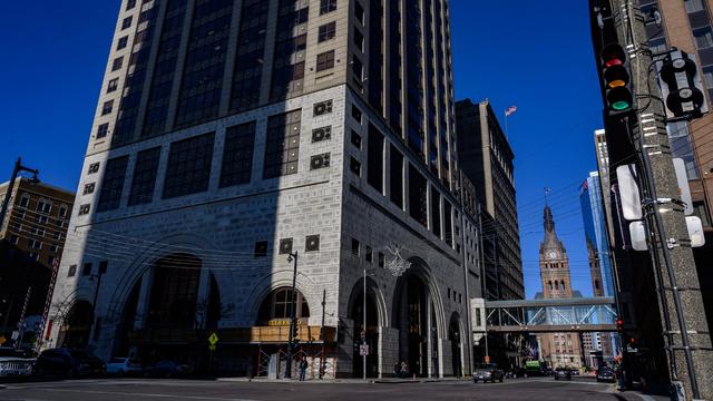 US-CITY SCAPE-MILWAUKEE-FISERV 