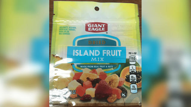 dried-island-fruit-mix-giant-eagle.jpg 