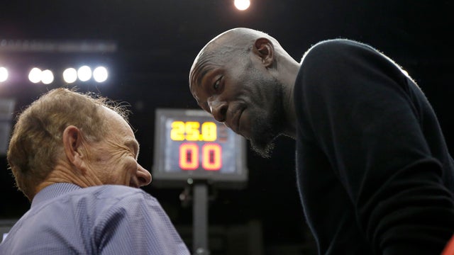 Sparks Lynx Basketball 