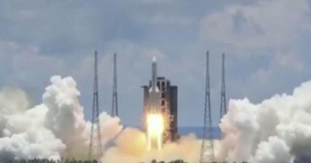 China launches mission to Mars - CBS News