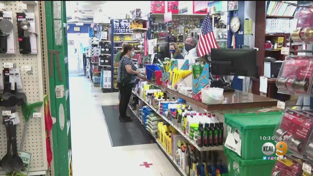 Tashen-Hardware-Store.jpg 