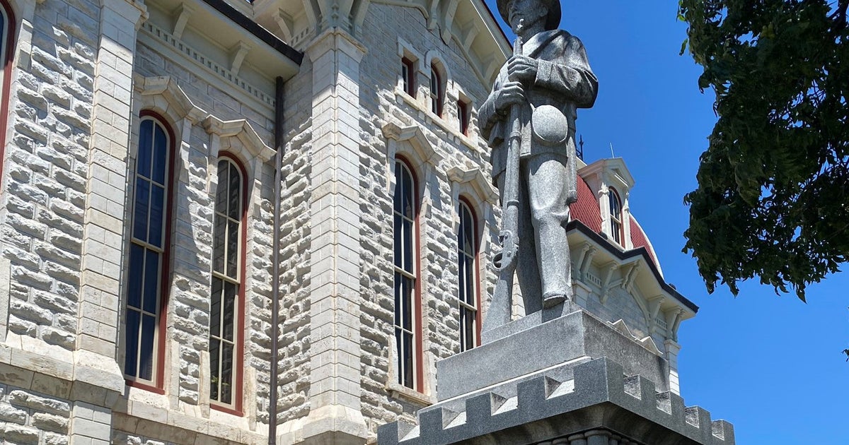 Parker County Officials Vote To Keep Confederate Statue In Weatherford CBS Texas